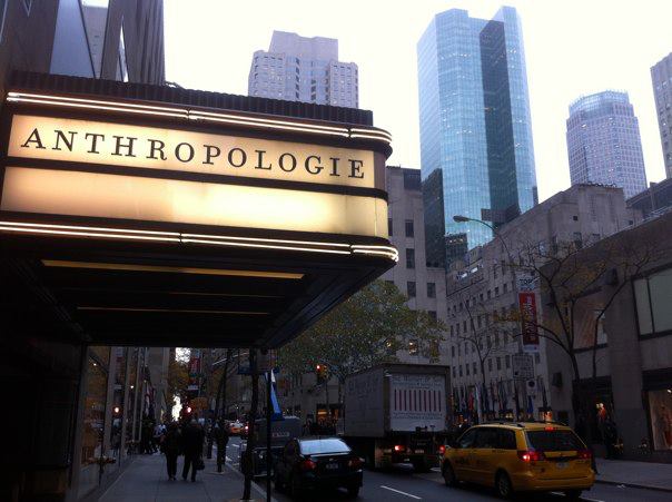 anthropologie-a-new-york-par-pedro-jimenez-moras